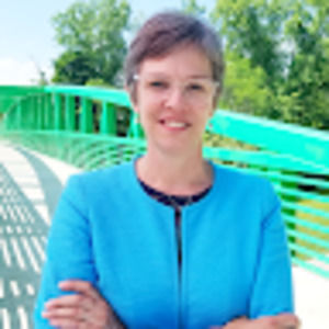 Meet your Posher, Julie